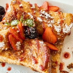 Berry Good French Toast